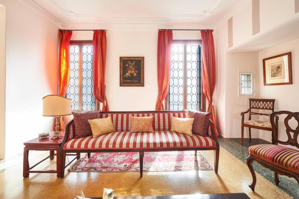 Ca' Fenice, Charming In San Marco, Sleep 7 Apartamento *