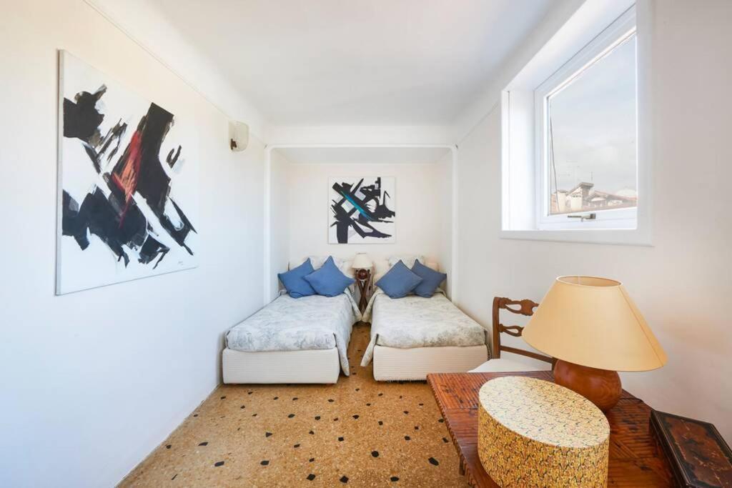 Ca' Fenice, Charming In San Marco, Sleep 7 Apartamento Veneza